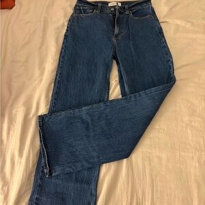 Abercrombie & Fitch Women's Straight Leg Jeans